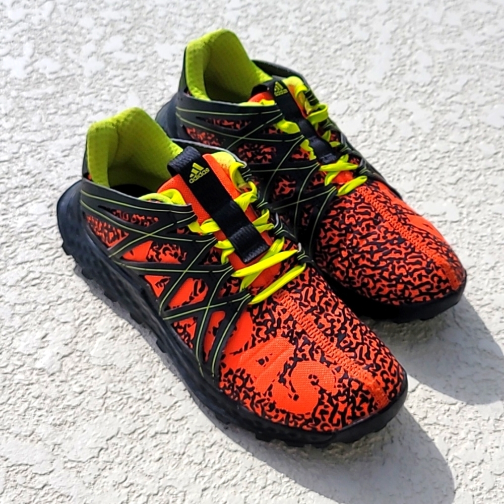 Adidas - Picture 2 of 9